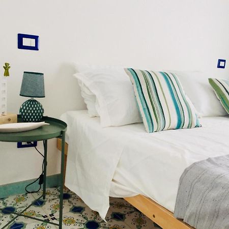 L'Alice B&B Σαλέρνο Εξωτερικό φωτογραφία